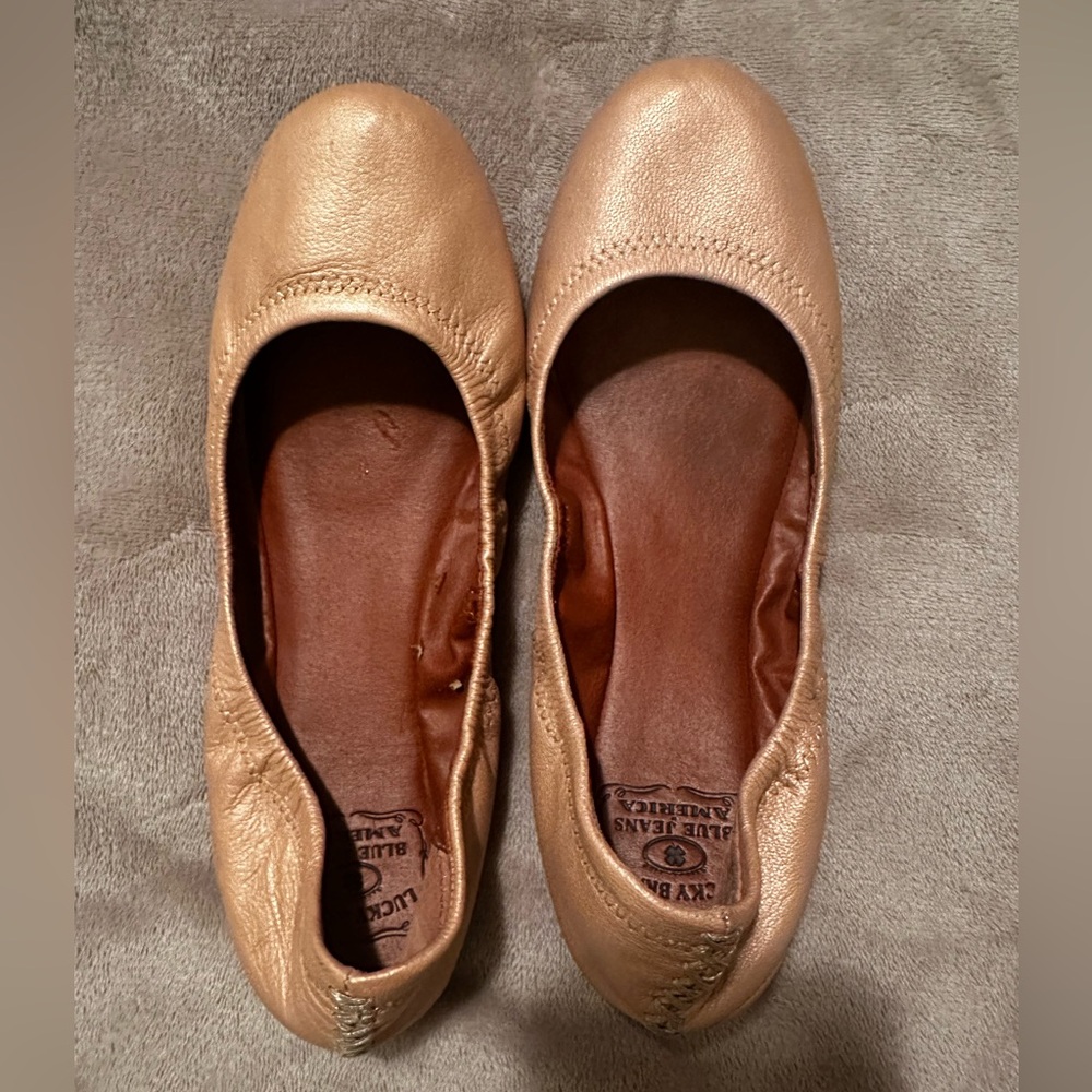 Lucky Brand Women's Tan Ballet Flats